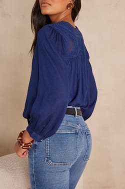 Blouse brod&eacute;e TAYLOR ;${refinementColor}