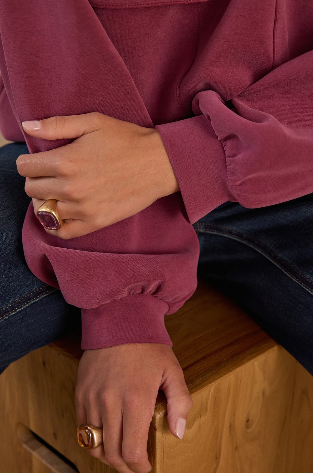 Sweater CADIX met capuchon;${refinementColor}