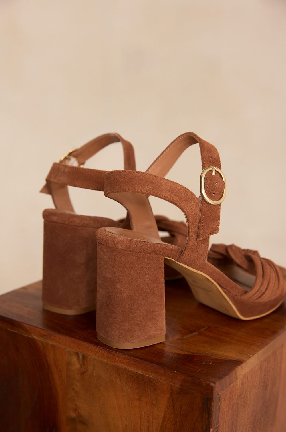 High-heeled leather sandals SIRIUS;${refinementColor}