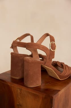 High-heeled leather sandals SIRIUS;${refinementColor}