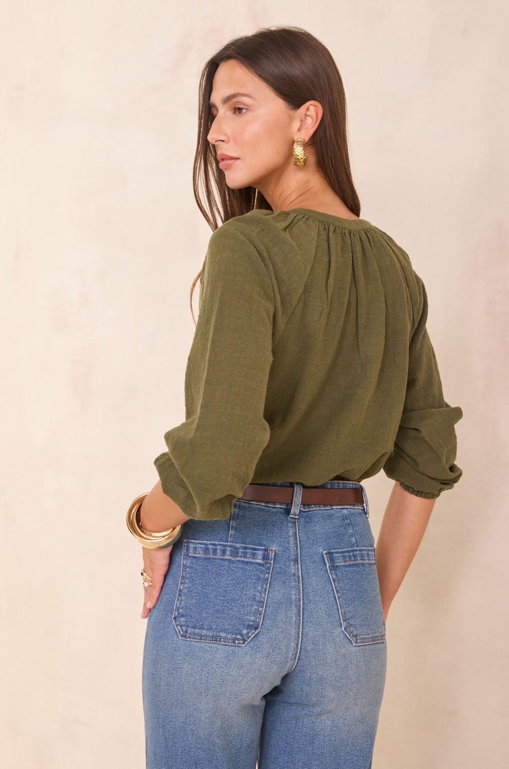 Blouse with floral embroidery in 100% cotton DELICATE;${refinementColor}