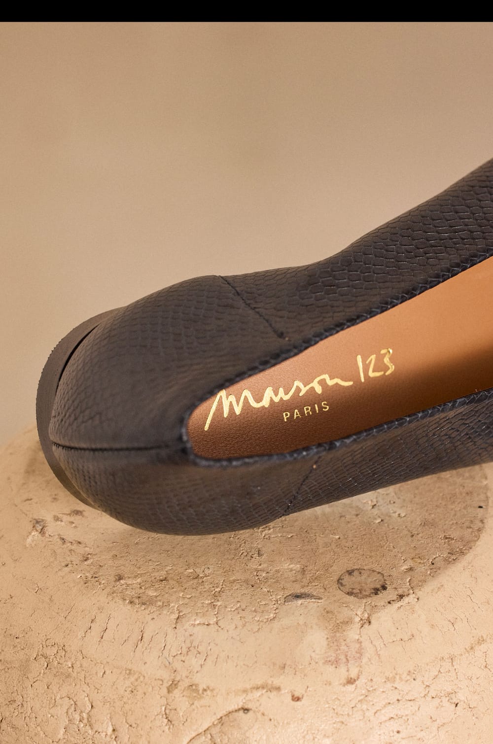 Ballerines plates en cuir MONA;${refinementColor}