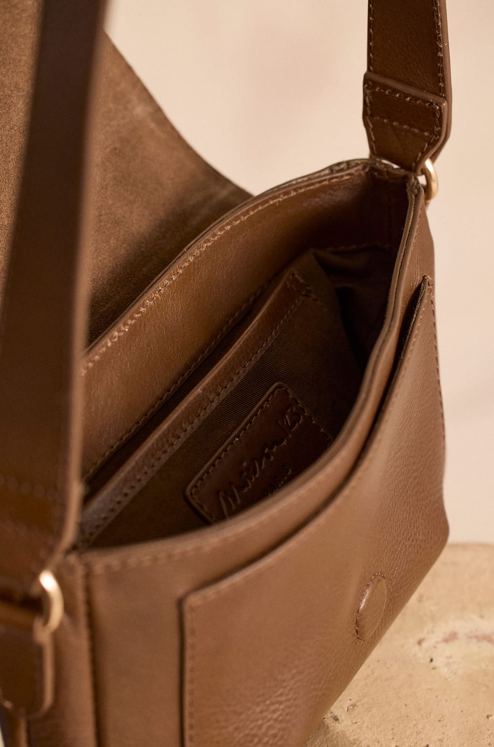 Sac en cuir MARCEL PETIT;${refinementColor}