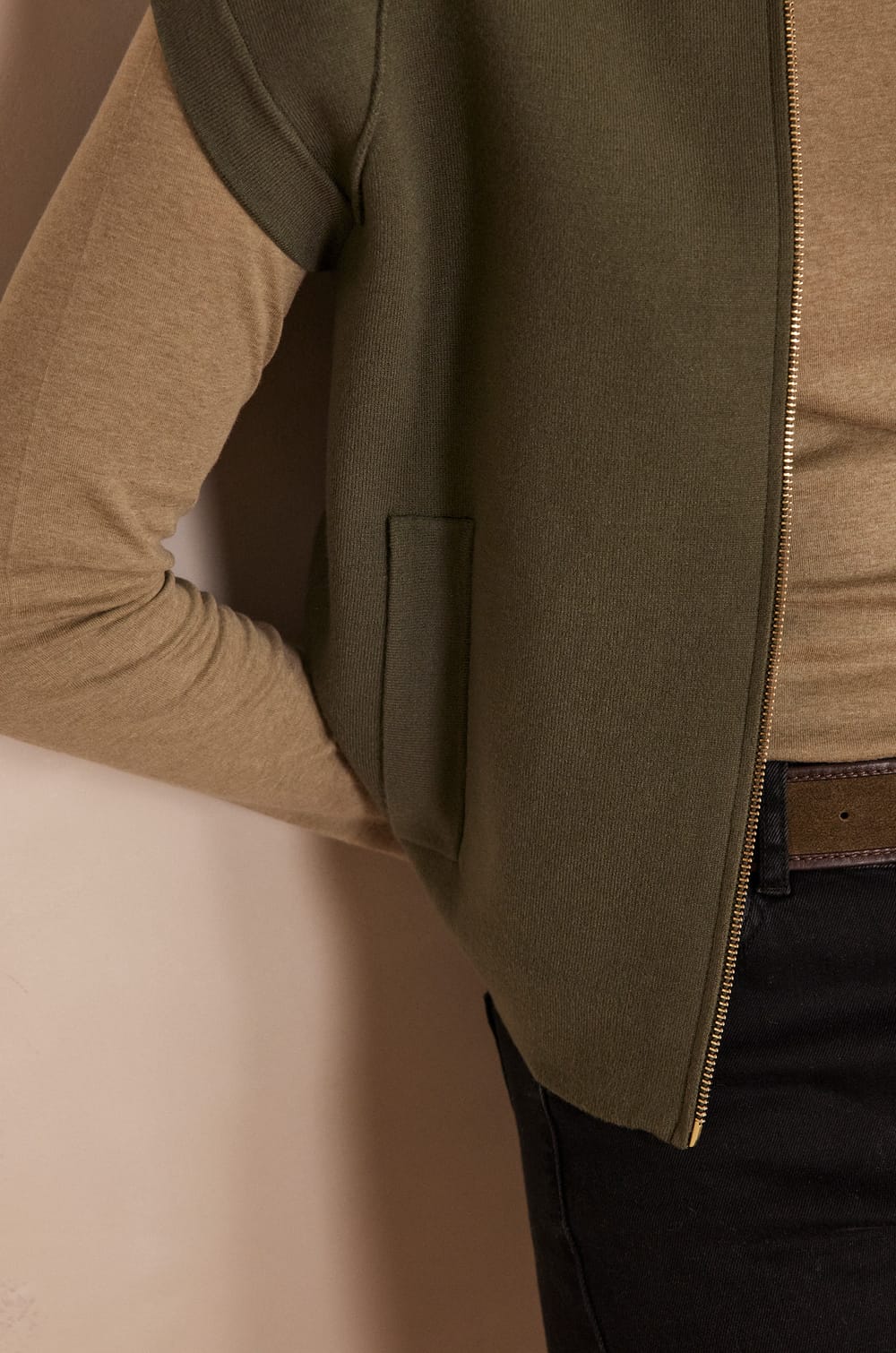 BATISTA Sleeveless Jacket;${refinementColor}