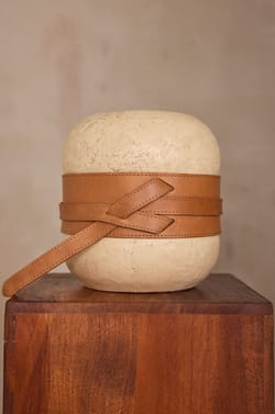 ELLA 100% leather belt;${refinementColor}