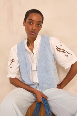 Gilet brod&eacute; sans manches en coton VILMA;${refinementColor}