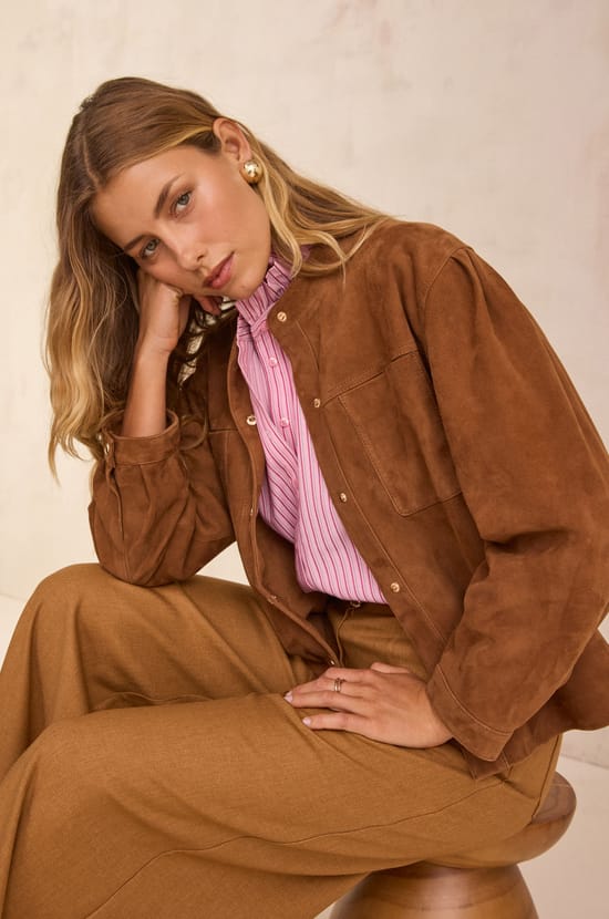 VENUS suede jacket in 100% leather;${refinementColor}