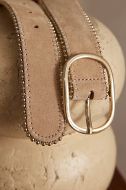 Jasmine Belt;${refinementColor}