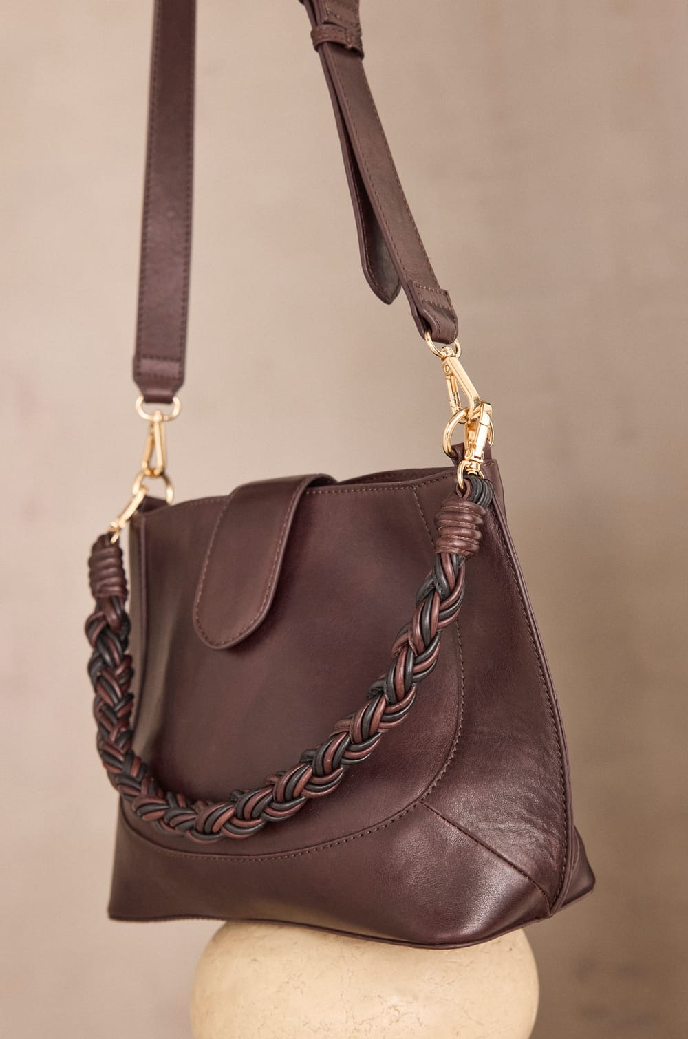 100% leather bag MARCEL;${refinementColor}