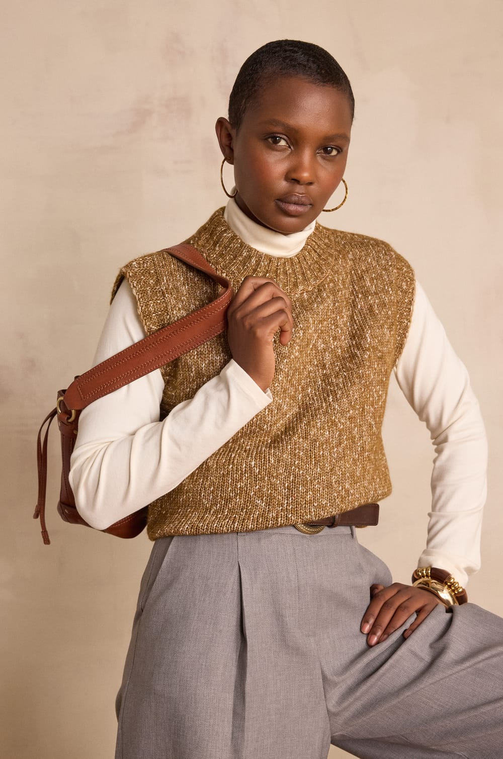 BOSTON sleeveless jumper;${refinementColor}