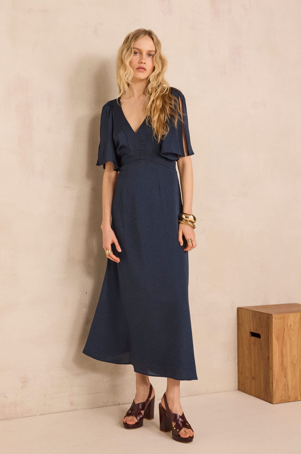 BRIDGET flowy dress;${refinementColor}
