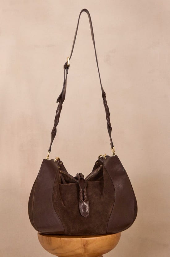 VICTOR leather tote bag;${refinementColor}