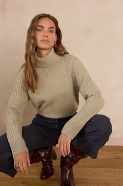 BLAISE turtleneck jumper in wool;${refinementColor}