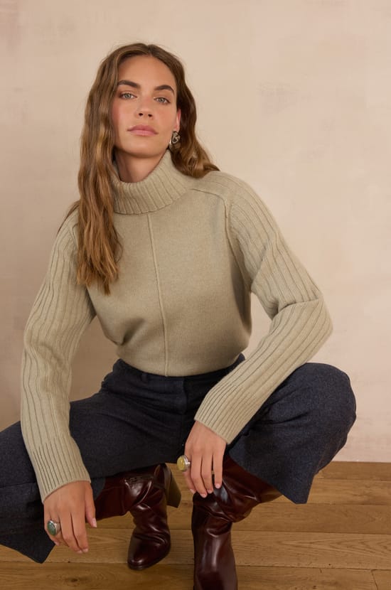 BLAISE turtleneck jumper in wool;${refinementColor}