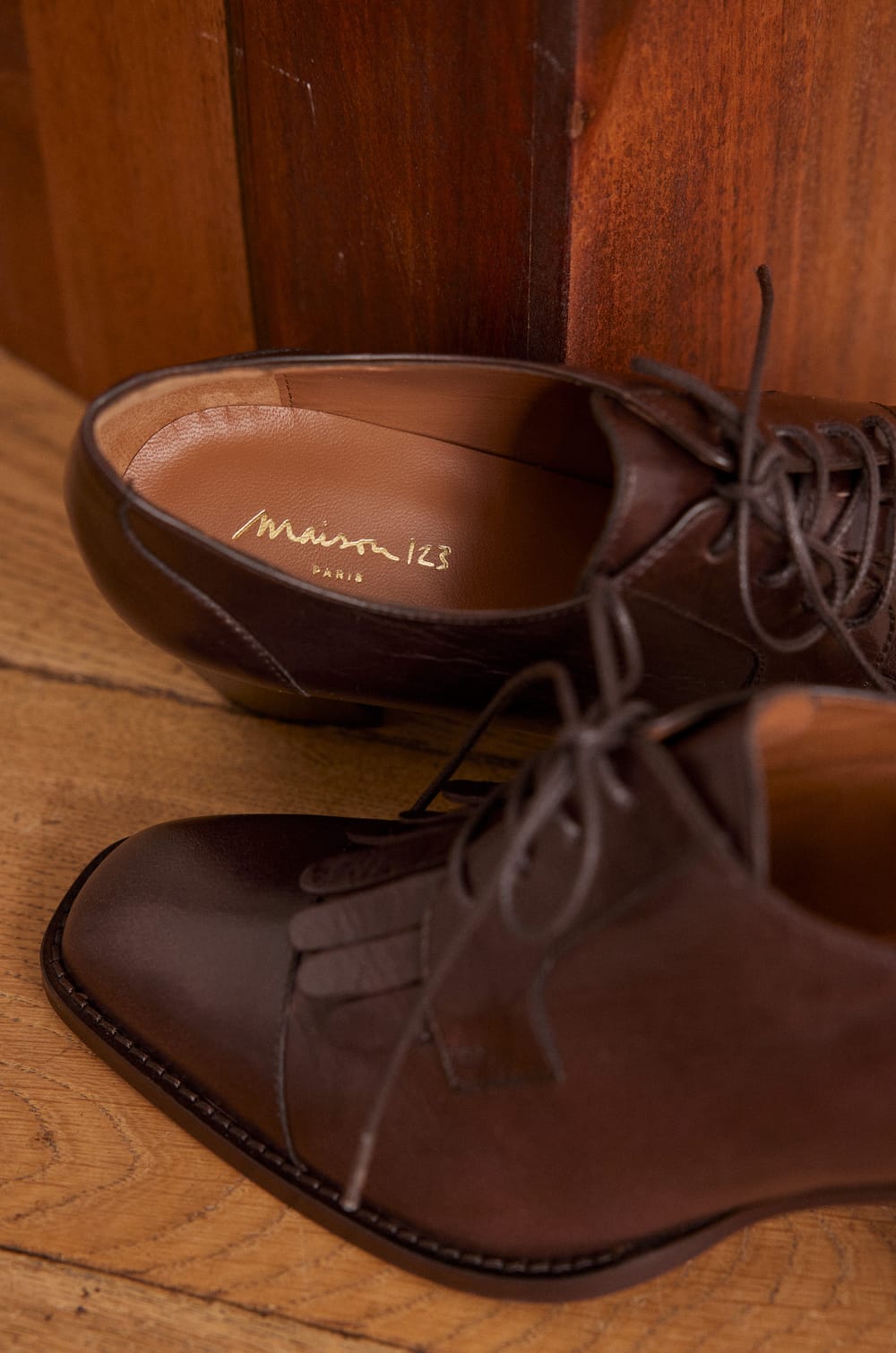 VIVA leather Derby shoes;${refinementColor}