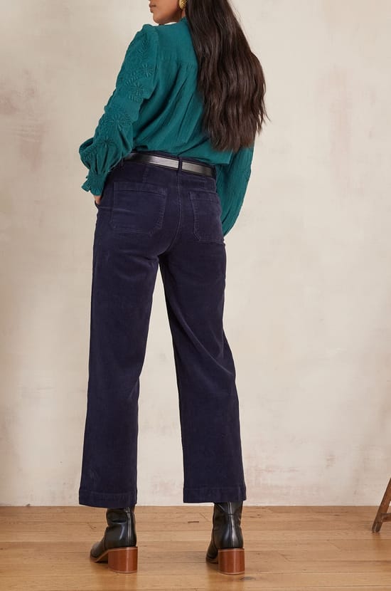 Pantalon SELYNA en velours;${refinementColor}