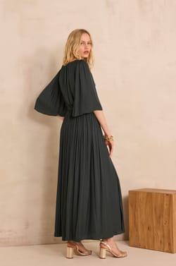 Flowing dress PERLA;${refinementColor}