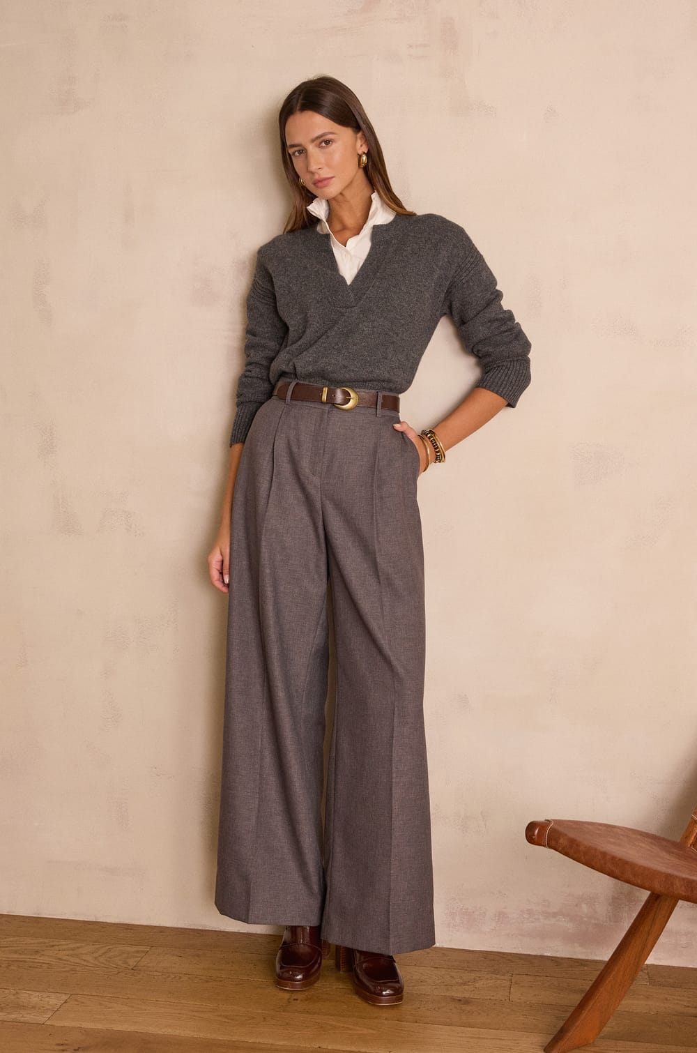 BALTHAZAR V-neck jumper in wool;${refinementColor}