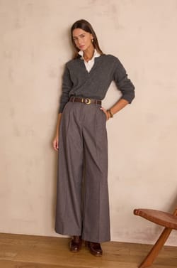 BALTHAZAR V-neck jumper in wool;${refinementColor}