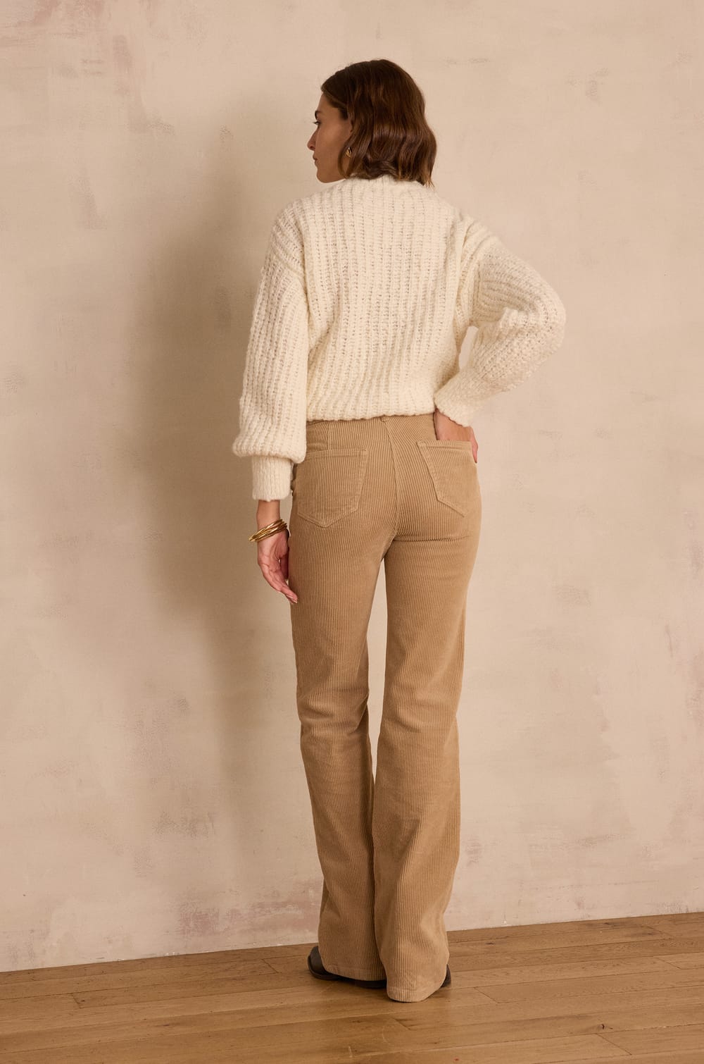 Pantalon flare NINON en velours;${refinementColor}