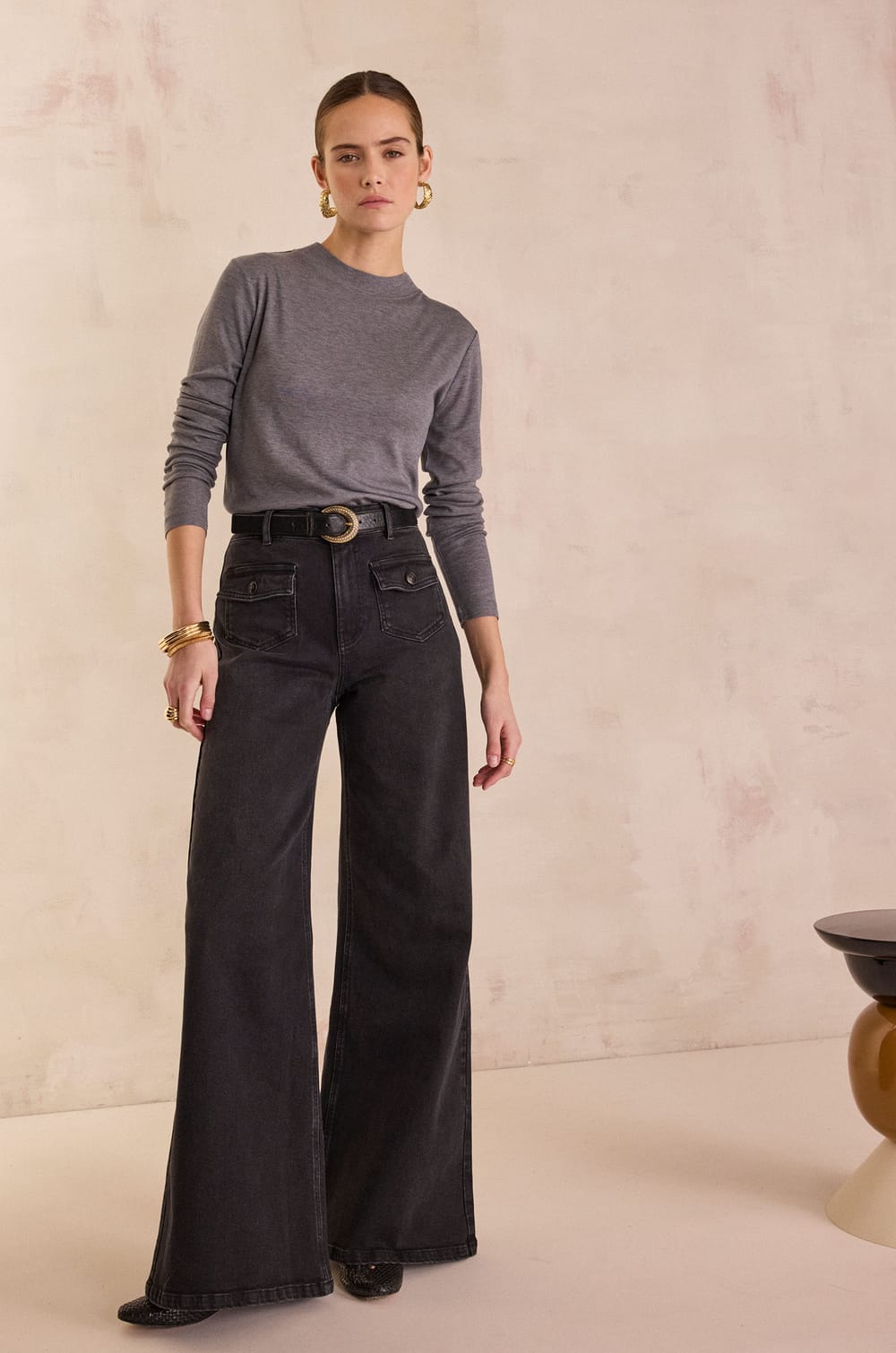 ROMAIN wide-leg jeans;${refinementColor}