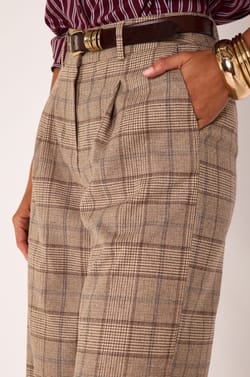 Pantalon Large &agrave; carreaux FLAUBERT ;${refinementColor}
