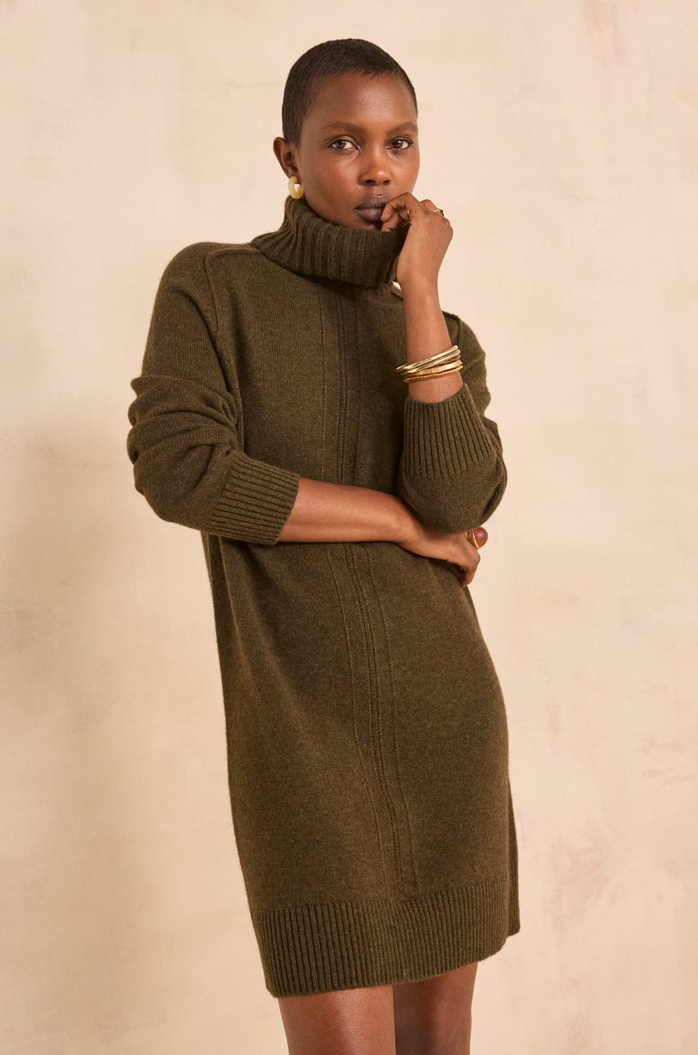 Perfect straight knit mixed wool dress;${refinementColor}
