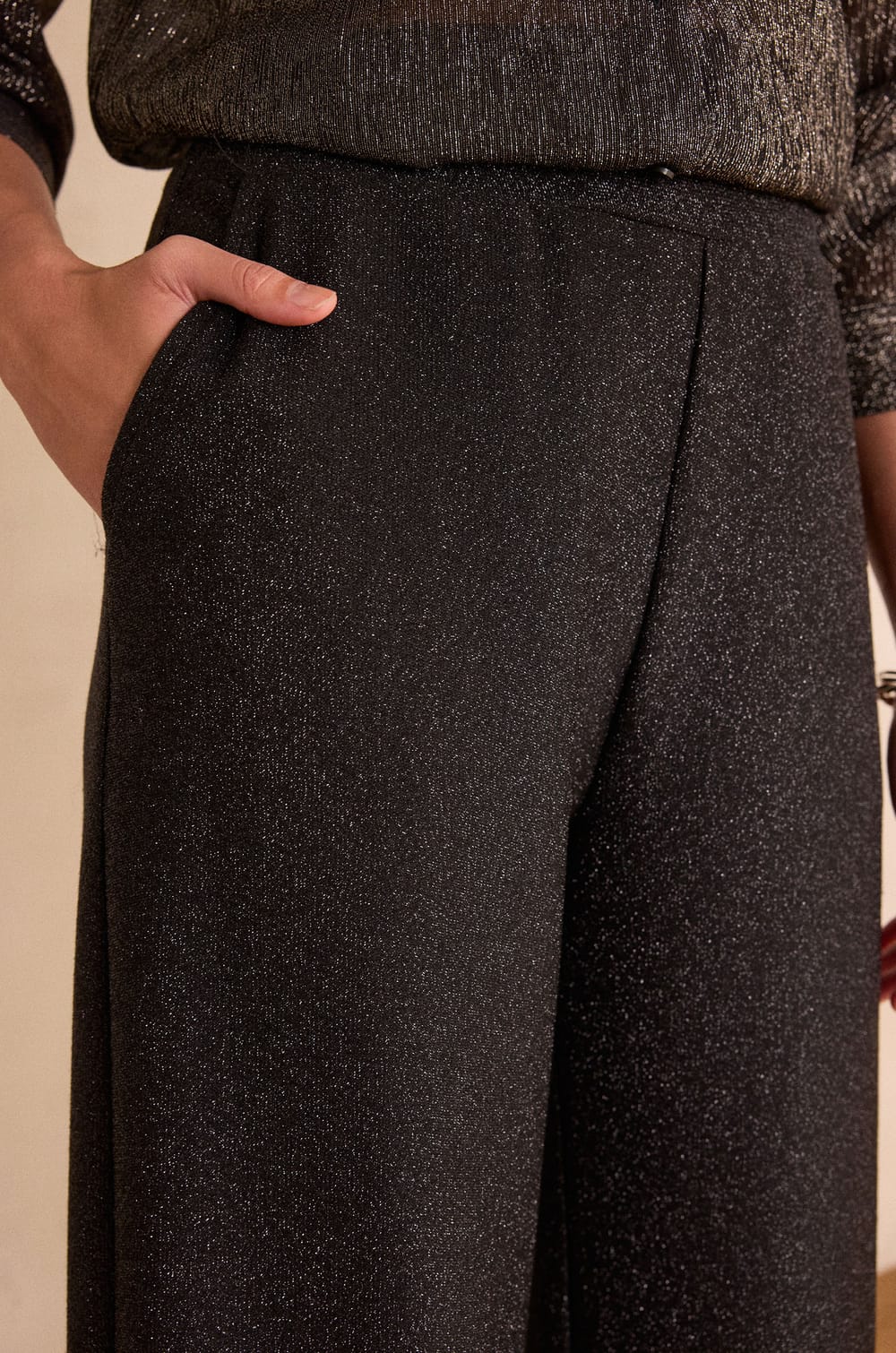 MONA straight lurex trousers;${refinementColor}