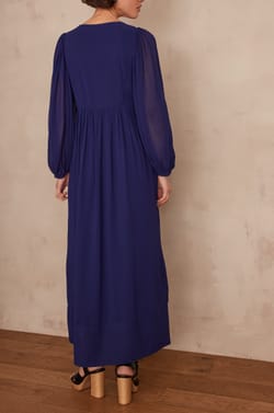 Robe LIVIA;${refinementColor}