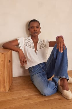 Blouse CINDY;${refinementColor}