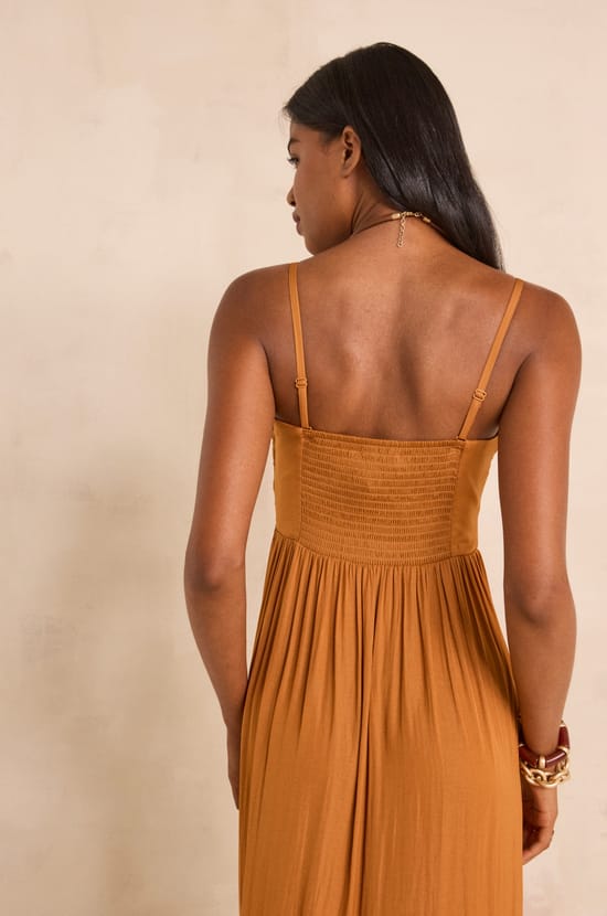 Flowy strapless dress PASSION;${refinementColor}