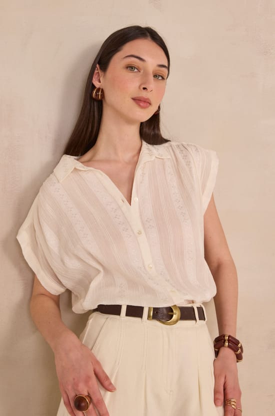 Short-sleeved embroidered blouse in mixed cotton DERRY;${refinementColor}