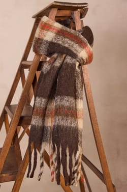 Woven scarf in mixed wool ROXANE;${refinementColor}