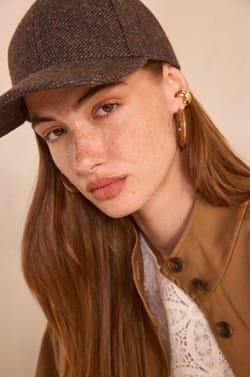 Gabrielle Wool Cap;${refinementColor}