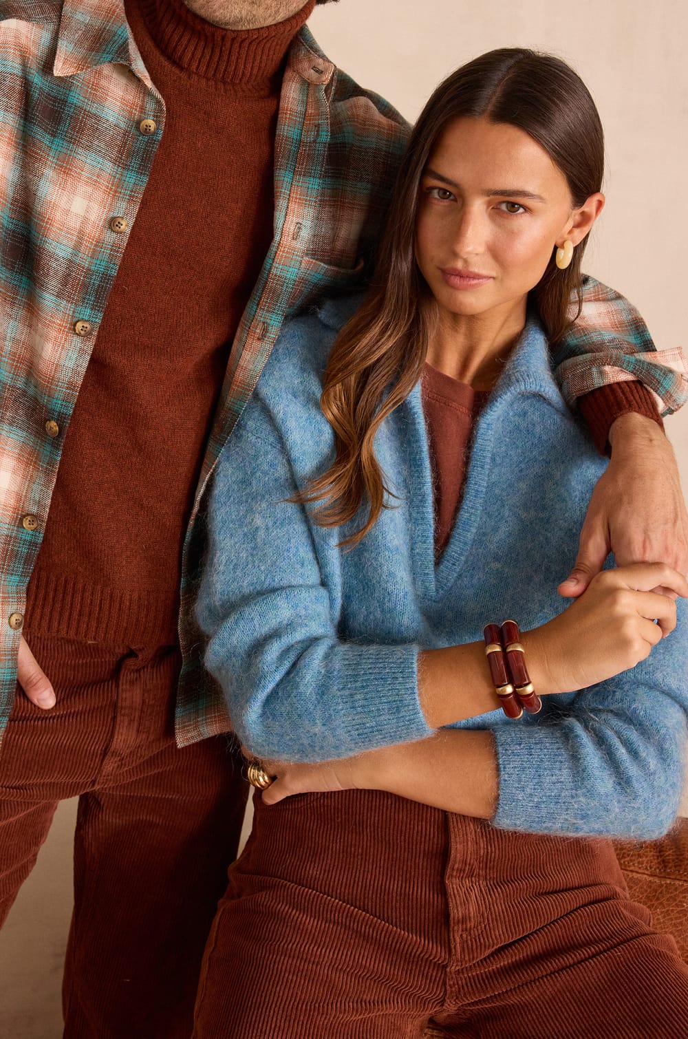 FLANEUR unisex V-neck jumper in mohair and wool;${refinementColor}