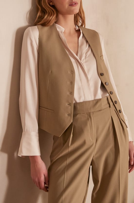 Gilet sans manches CARLOTTA;${refinementColor}