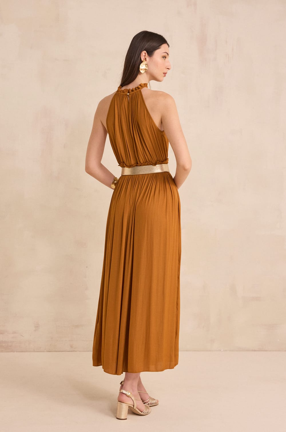 Straight and flowing dress BAY;${refinementColor}