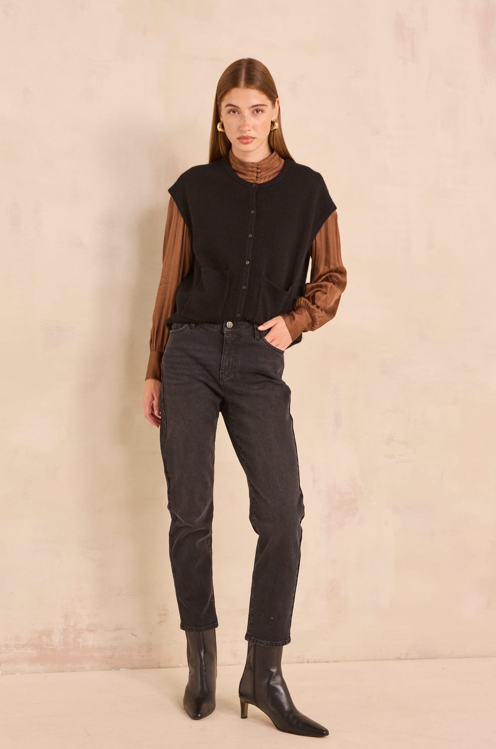 Jean fitted SONIA;${refinementColor}