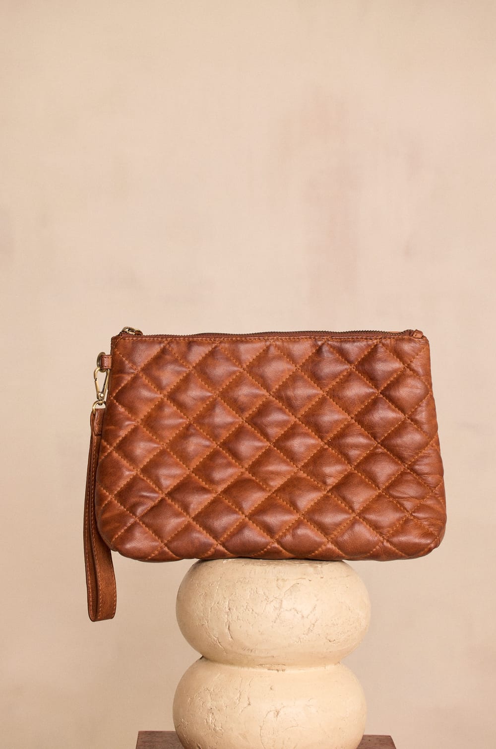 Pochette 100% cuir VIVIEN;${refinementColor}