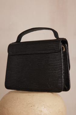 LEON MINI leather bag;${refinementColor}