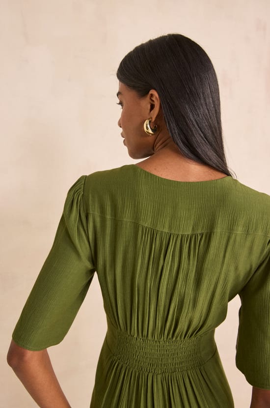 LOVE straight dress;${refinementColor}