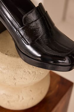 Mocassins en cuir VIOLETTE;${refinementColor}