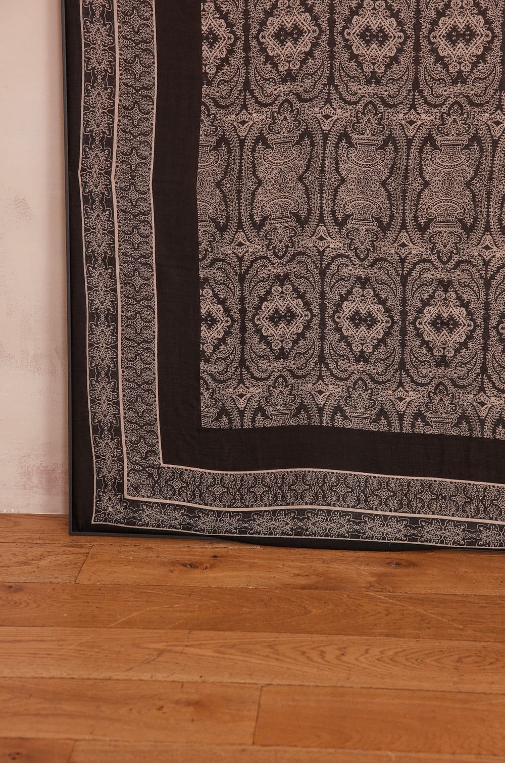 Foulard TAMINE en laine 100% laine motif bandana;${refinementColor}