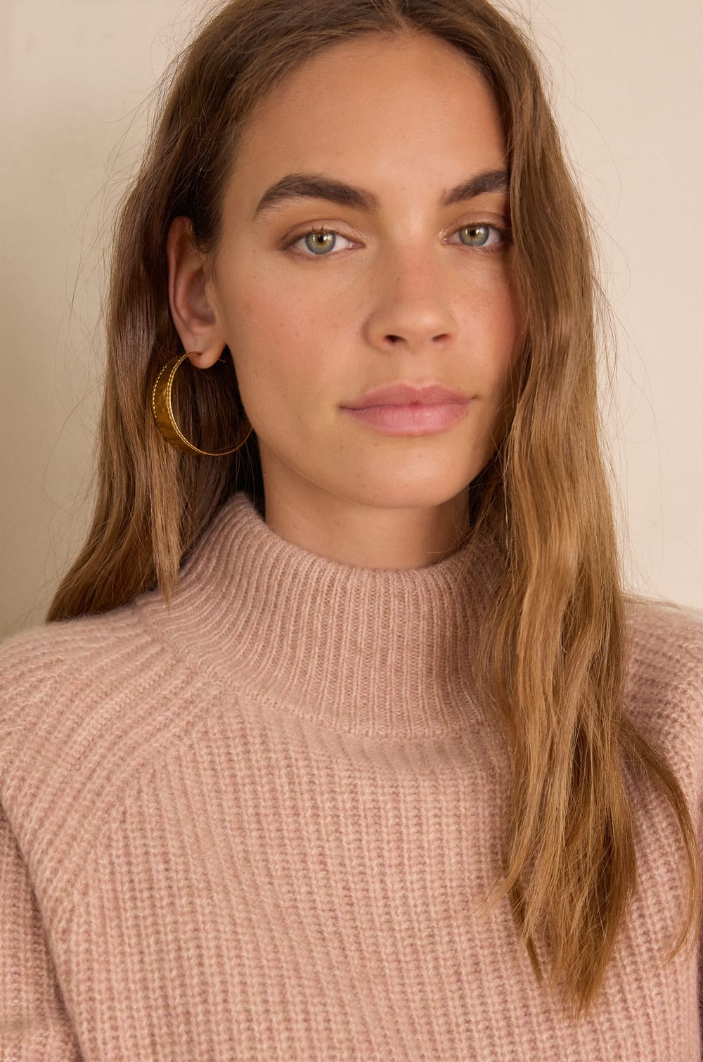 BRUCE ribbed jumper in 100% recycled cashmere;${refinementColor}