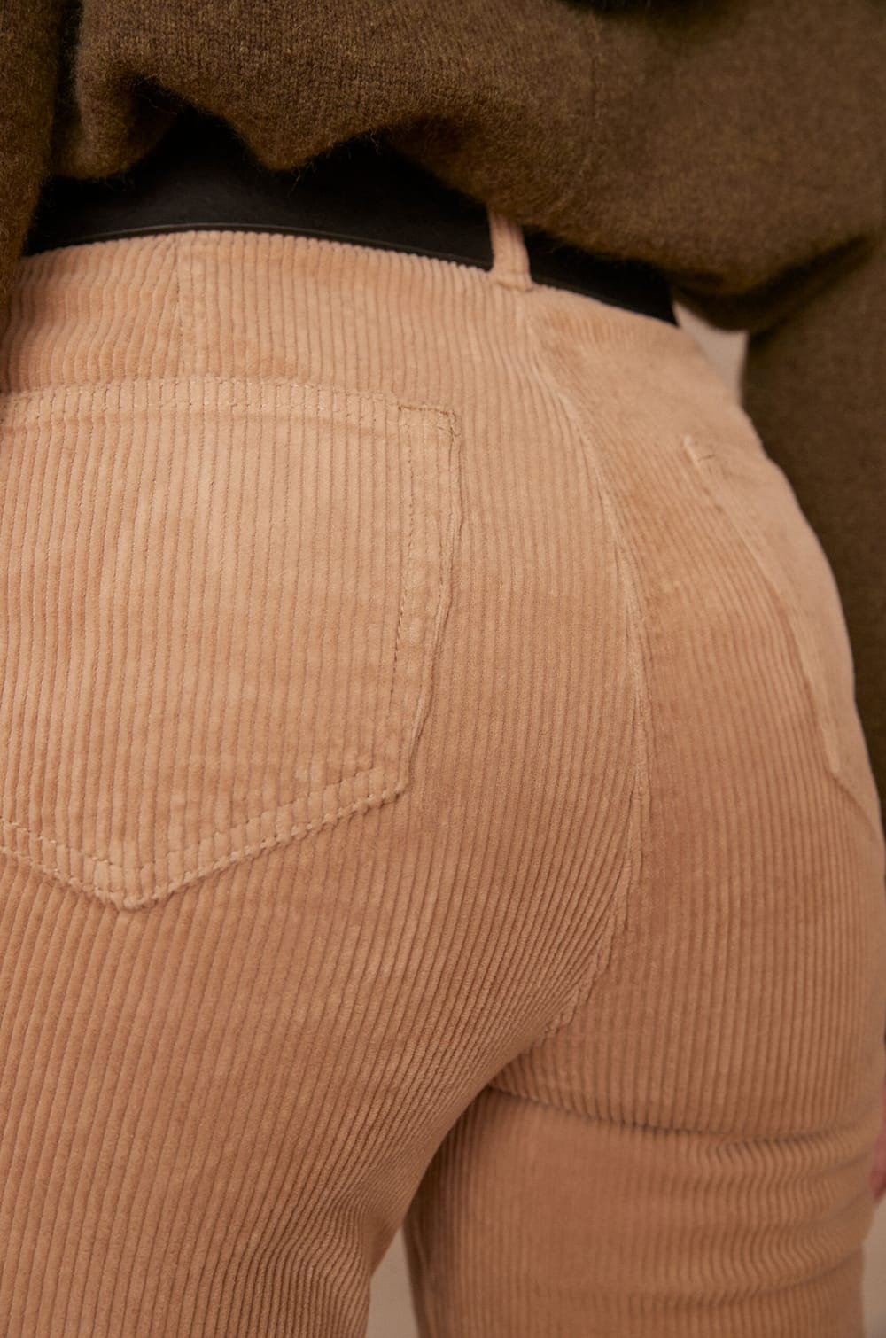 Pantalon flare NINON;${refinementColor}