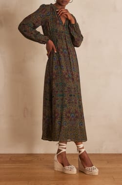 Robe LORETTE;${refinementColor}