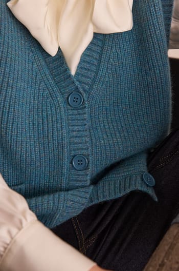Sleeveless wool and cashmere cardigan PACO;${refinementColor}