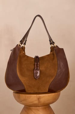 VICTOR leather tote bag;${refinementColor}