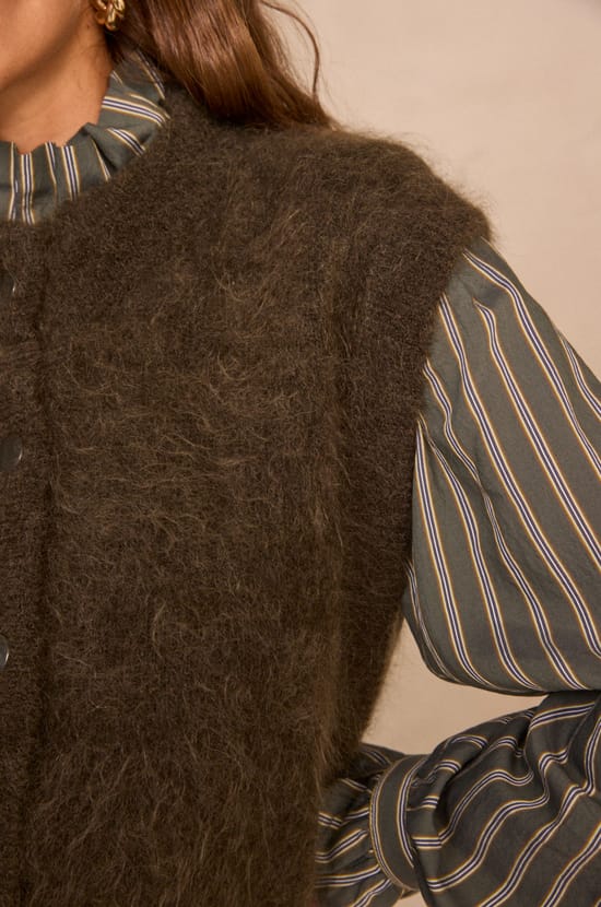 Khaki sleeveless cardigan in mixed mohair AYMIE;${refinementColor}