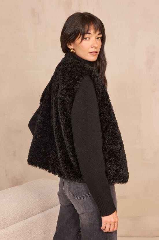 BROOKLYN faux fur jacket;${refinementColor}